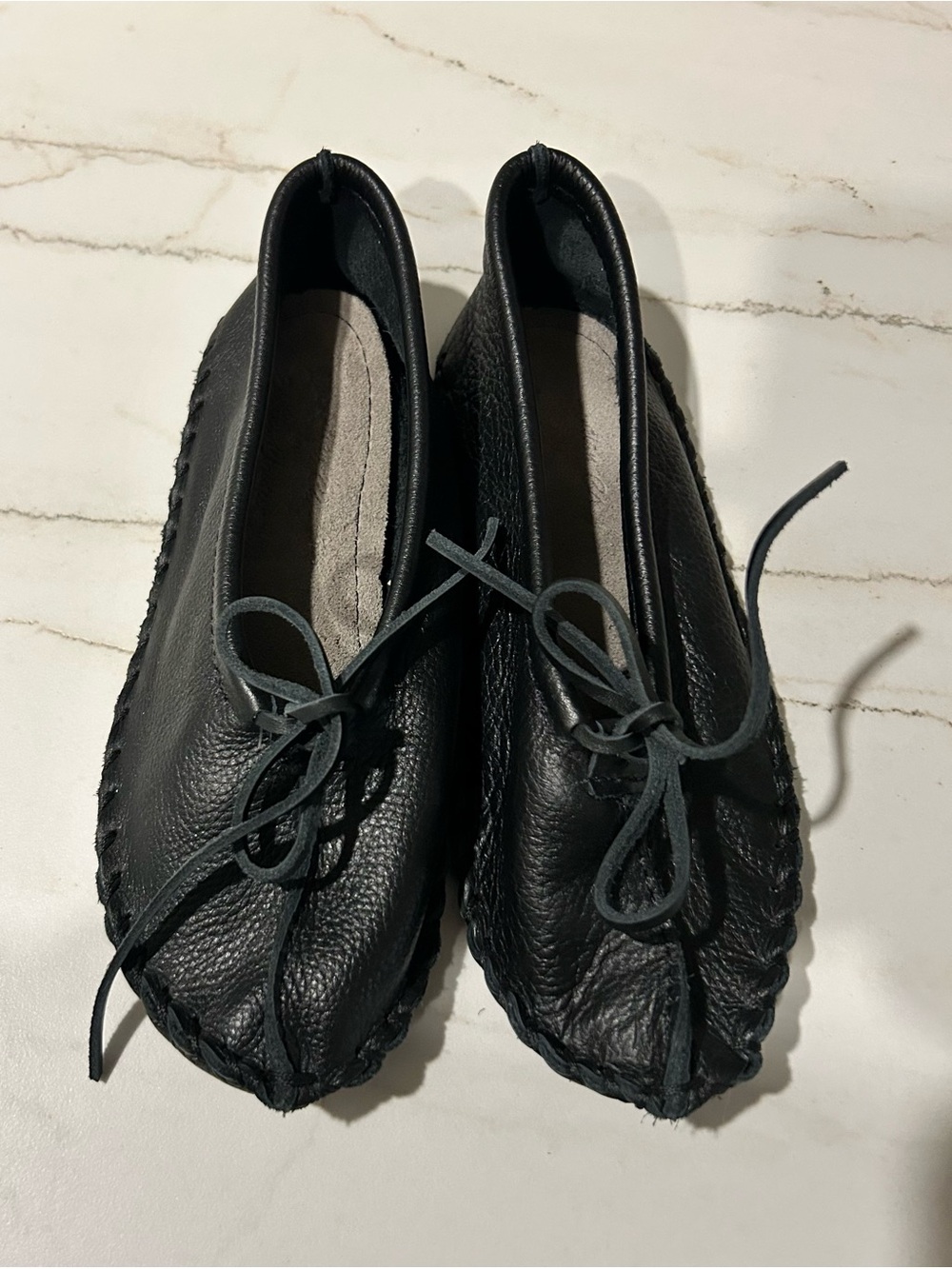 NWOT Laurentian Chief Black Leather Ballerina Moccasins